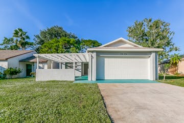1656 Parakeet Ct Melbourne, FL 32935
